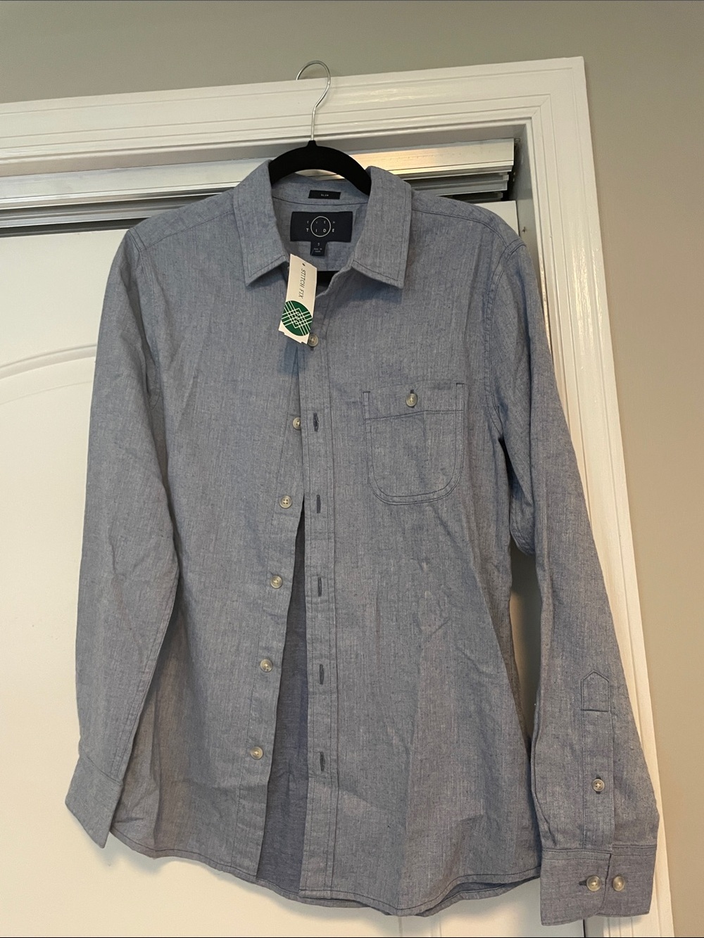 NWT! Men's Blue Chambray Button-Down Shirt by Even Tide